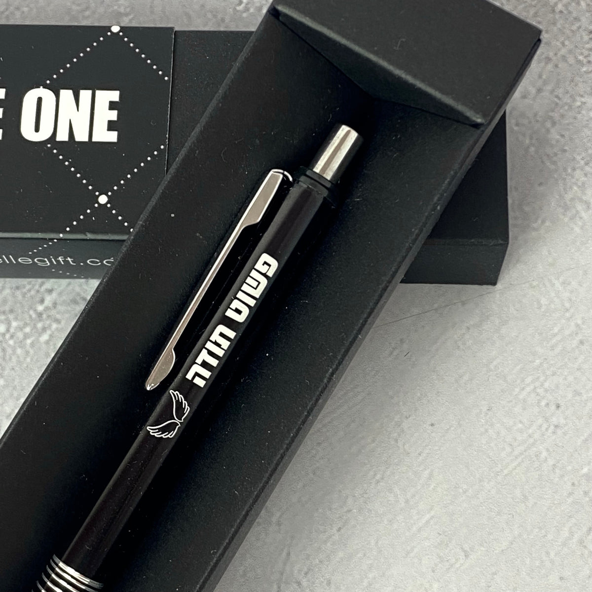 עט דגם פשוט תודה שחור