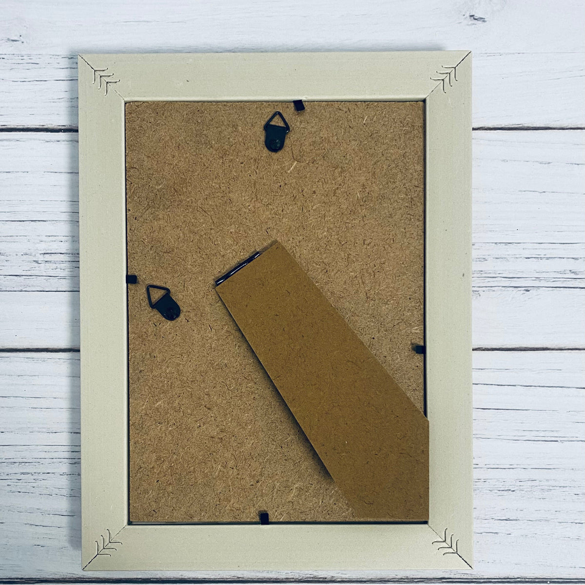 טקסט ממוסגר דגם תהיי את מי שנולדת להיות