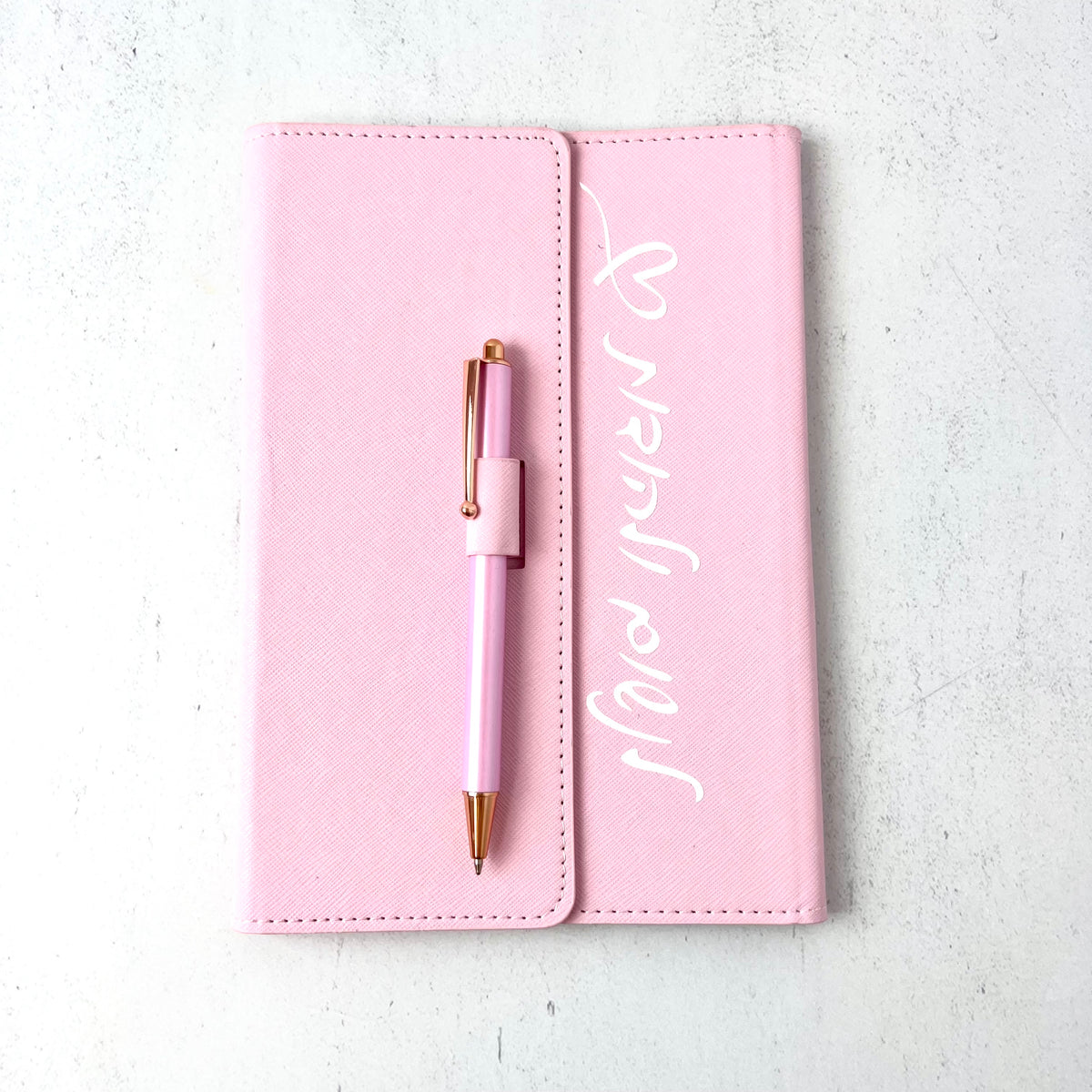 יומן מסע אישי ורוד | לנשום ולהודות