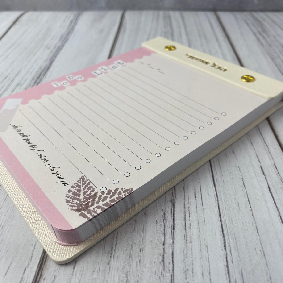 ממו מעוצב דמוי עור בצבע לבן דגם עלים | הכל אפשרי